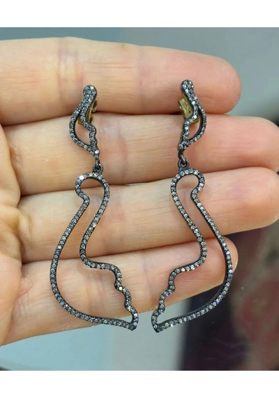 925 Ayar Gümüş Sade Elmas Sallantılı Küpe 322