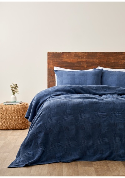 Bella Maison Block Pamuklu Jakarlı Çift Kişilik Yatak Örtüsü Lacivert 240x260 Cm Lacivert