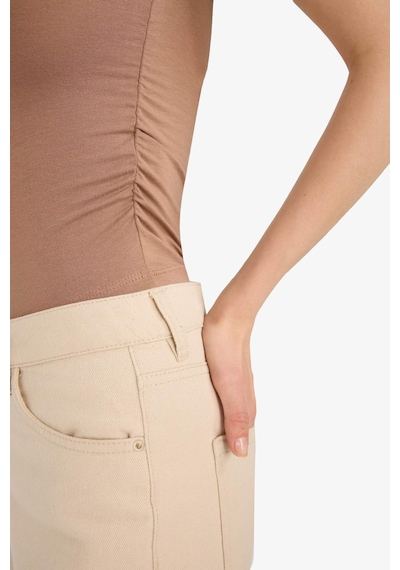 DeFacto Coool Fitted Bisiklet Yaka Basic Düz Modal Kısa Kollu Tişört F5187AX25SMBN591 DeFacto Coool Fitted Bisiklet Yaka Basic Düz Modal Kısa Kollu Tişört F5187AX25SMBN591