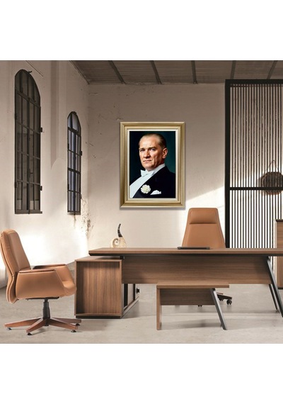Çerçeveli Deri Atatürk Tablosu 1 Çerçeveli Tablo Işıklı Kumandalı 61x81 Cm Diğer