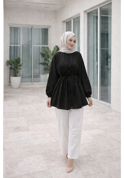 Unika Boutique Kadın Önü Pile Detaylı Gömlek Siyah