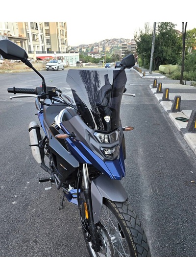 Motocam Sym Nht 200 Ön Cam 2023-2026 Model 30cm Siyah Renkli 4mm Sportif