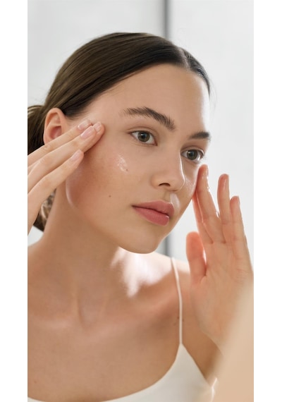 Ziaja Manuka Gözenek Sıkılaştırıcı Ve Arındırıcı Tonik 200 ML