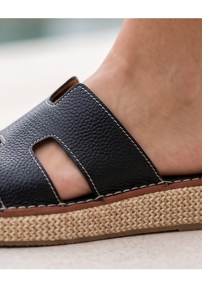 Futsishoes Lagoon Siyah Hakiki Deri Hasır Taban Kadın Terlik