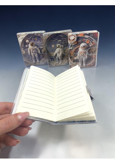 3d Görünümlü Astronot A7 Not Defteri , Çıt Çıtlı Cep Defteri - Beyaz