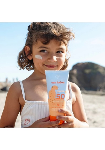 Swim Essentials Güneş Kremi Hassas Ciltler İçin Spf50+ Suya Dayanıklı 150 Ml