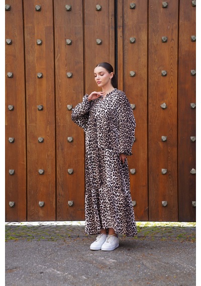 Polologin Butik Modern Leopar Desenli Spor Kesim Uzun Tesettür Elbise Krem