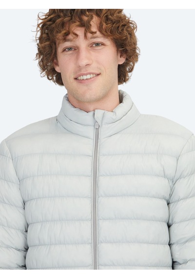 Kip Taş Regular Fit Dik Yaka Dokuma Mont