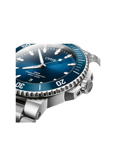 Oris Aquis Date 01 733 7789 4135-07 8 23 04peb