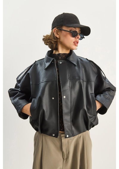 Shade Kadın Apolet Detaylı Cepli Oversize Suni Deri Bomber Ceket 1055 60283650 - Siyah