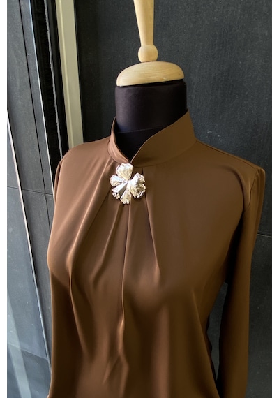 Pera Moda Gold Broş Detaylı Şık Bluz Gömlek Kahve