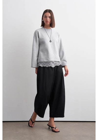 Kadriye Baştürk Dantel Mach Sweatshirt Gri