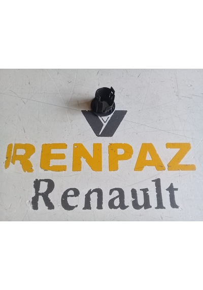 Megane 2 Arka Tampon Sol Park Sensör Gözü Yuvasi Füme 8200440311 516063607