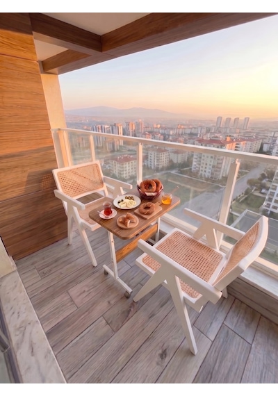 Yükseklik Ayarlı - Atlantik Çam Beyaz Tekerli 60x40 Oval Kenar Dar Balkonlar İçin Kahvaltı Yemek Masası Atlantik - Çam Yükseklik Ayarlı - Atlantik Çam Beyaz Tekerli 60x40 Oval Kenar Dar Balkonlar İçin Kahvaltı Yemek Masası Atlantik - Çam