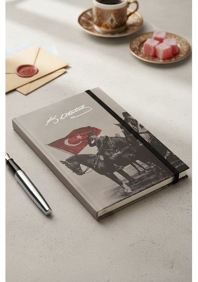 Atatürk Tarihsiz Ajanda Kuşe Kapak Gri 1 Adet Atatürk Modalist Çizgili Defter Lastikli 14x20 Cm Günlük Planlayıcı