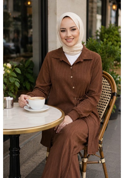 Hb Harma Time Butik Kadın Düğmeli Kuşaklı Çilek Kumaş Tunik Pantolon Kahverengi İkili Takım Hb Harma Time Butik Kadın Düğmeli Kuşaklı Çilek Kumaş Tunik Pantolon Kahverengi İkili Takım