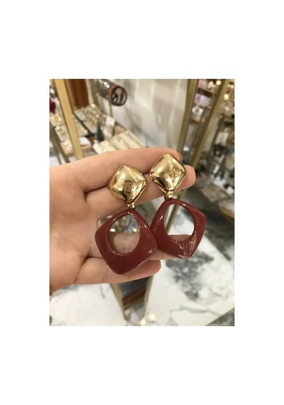 Gold Detaylı Asimetrik Model Bordo Küpe Altın