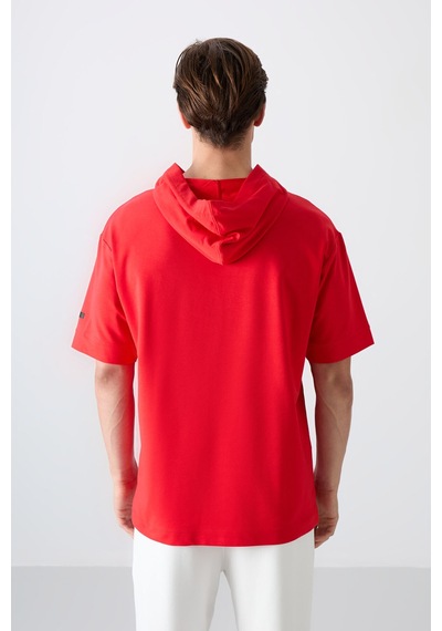 Tommy Life Fiesta Pamuklu Kalın Yumuşak Dokulu Oversize Fit Basic Erkek T-shirt - 88352 Kirmizi Tommy Life Fiesta Pamuklu Kalın Yumuşak Dokulu Oversize Fit Basic Erkek T-shirt - 88352 Kirmizi