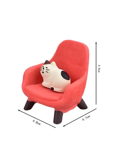 Kırmızı Sandalyedeki Kedi Mini Figür