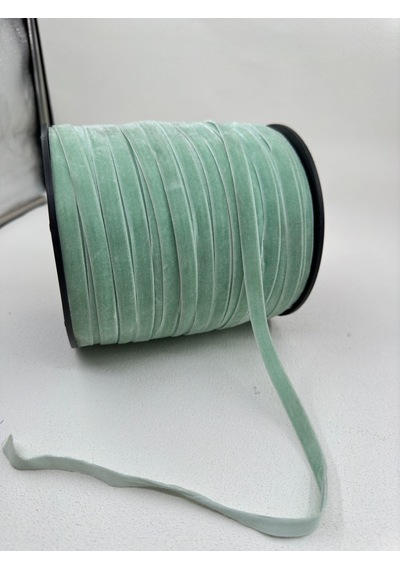Paşateks- 1 Cm Düz Kadife-5 Metre-b. Yeşil
