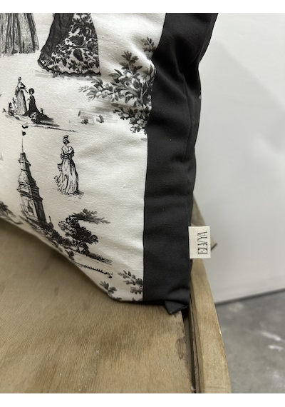Toile De Jouy Paris Kırlent Kılıfı 43x43 Cm %100 Pamuk Dijital Baskılı Klasik Fransız Tarzı Dekoratif Yastık Kılıfı - Zt740 Siyah-