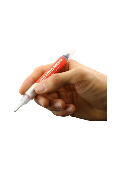 Badem10 Oto Rötuş Kalemi 5 Ml Araç Kaporta Tampon Çizik Giderici Fırça Yenileme Metalik Kırmızı Renk Boya
