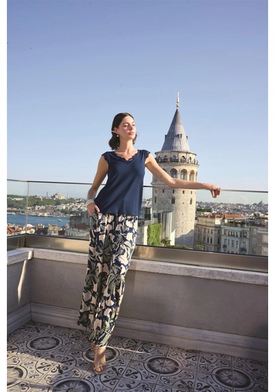 Mega Fair Yaprak Desenli Ve Dantelli 3'lü Pijama Takımı Lacivert