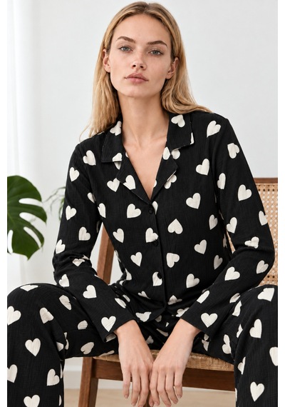 Kadın Kalpli Gömlek Yaka Siyah Pijama Takımı 4824