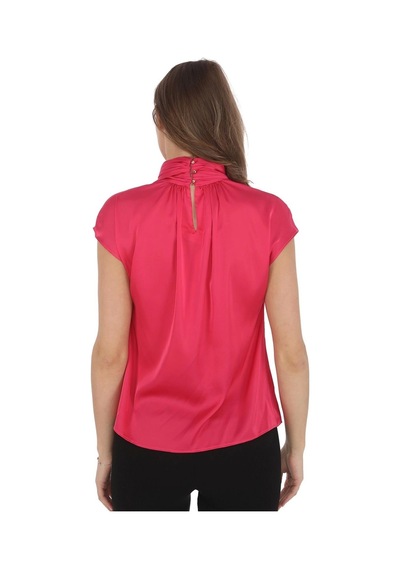 Yaka Drape Detaylı Saten Bluz 01-fuşya