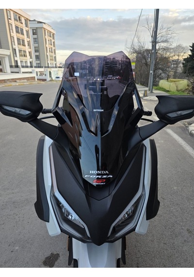 Motocam Honda Forza 250 Ön Cam 2018-2020 Model 43cm Siyah Renkli 4mm