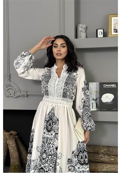 Neşeli Butik Kadın Siyah Güpür Detaylı Atlas Kumaş Desenli İthal Elbise Nbms25109 Siyah