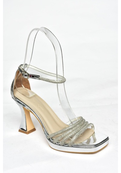 Fox Shoes S569314634 Gümüş Ayna Kalın Topuklu Kadın Ayakkabı Gümüş