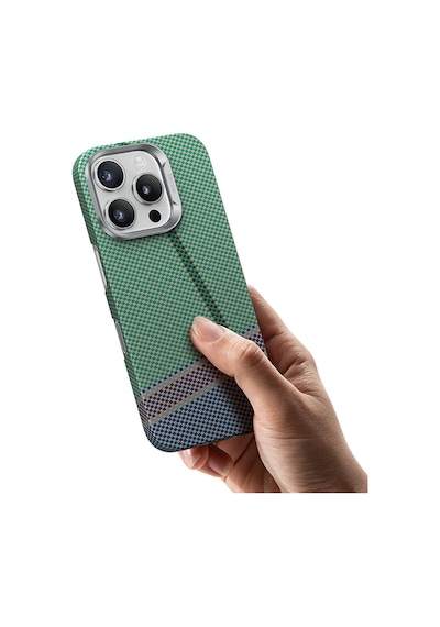 Apple Uyumlu iPhone 16 Pro Max Kılıf Magsafe Şarj Karbon Fiber Tasarım Benks Passion Green Armorair Kevlar Yeşil