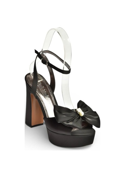 Fox Shoes Y820203904 Siyah Kumaş Kurdele Detaylı Kalın Platform Topuklu Kadın Ayakkabı Siyah Fox Shoes Y820203904 Siyah Kumaş Kurdele Detaylı Kalın Platform Topuklu Kadın Ayakkabı Siyah