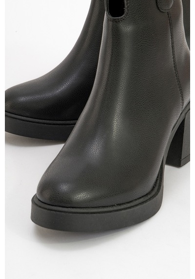 Luvishoes Luvi Shoes Mier Siyah Cilt Zincir Detaylı Kadın Kalın Topuklu Bot Siyah-Cilt