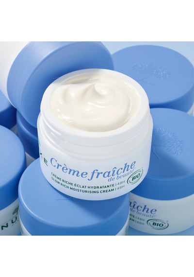 Creme Fraiche De Beaute Glow Rich Moisturizing Cream - Nemlendirici Bakım Kremi 3264680037375 Creme Fraiche De Beaute Glow Rich Moisturizing Cream - Nemlendirici Bakım Kremi 3264680037375