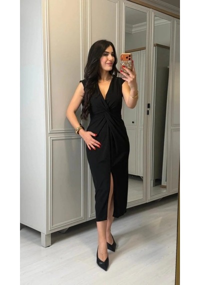 Valensdesign Kadın Kısa Kollu V Yakalı Önü Sarmal Detaylı Yırtmaçlı Sandy Midi Elbise Siyah