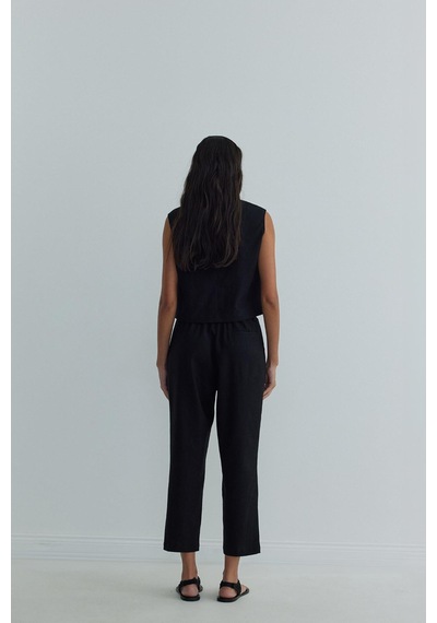 Suud Collection Siyah Lavin Sıfır Kol Keten Bluz