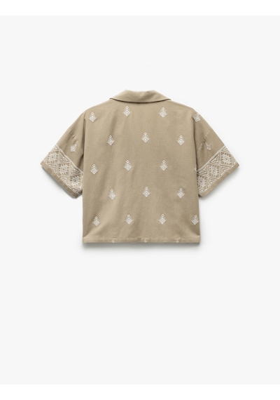 Koton Viskon Etnik Desenli İşlemeli Kısa Kollu Oversize Crop Gömlek Haki 5sak60094pw Haki