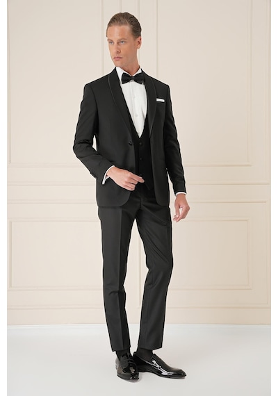 Efor Black 078 Slim Fit Çıkarılabilir Saten Yaka Cerutti Kumaş Yelekli Siyah Damatlık Smokin Takım Siyah Efor Black 078 Slim Fit Çıkarılabilir Saten Yaka Cerutti Kumaş Yelekli Siyah Damatlık Smokin Takım Siyah