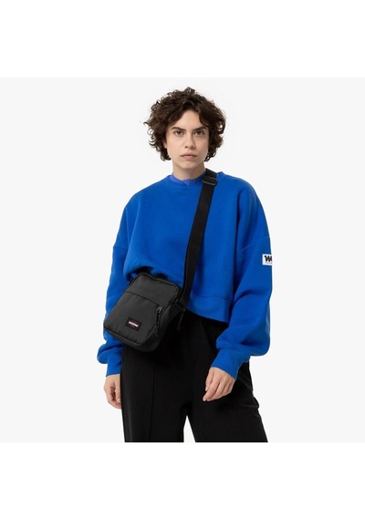 Eastpak The Bigger One Black Mini Askılı Çanta