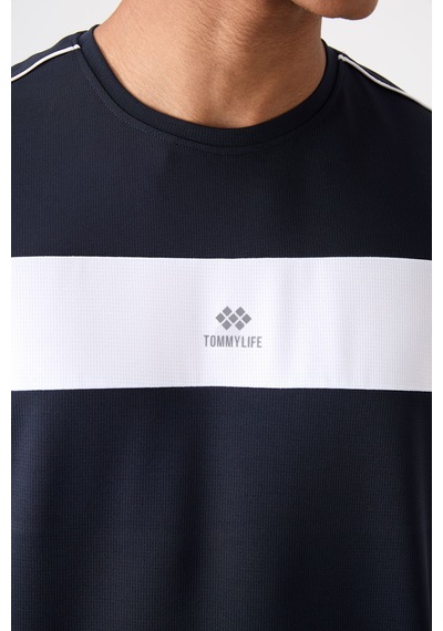 Tommy Life Lacivert Polyester Nefes Alan Dokulu İnce Esnek Standart Fit Erkek Performans T-shirt - 88396 Lacivert