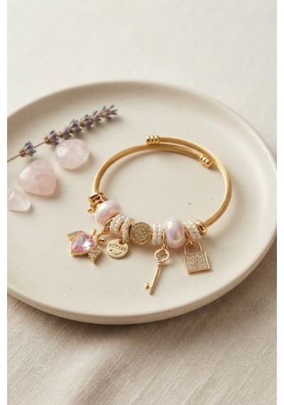 Pembe Kalp Model Gold Renk Charmlı Bileklik - Lisinya