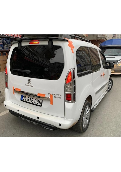 Citroen Berlingo Boyalı Anatomik Spoiler