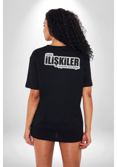 Ciddi İlişkiler Şarjımdan Önce Bitiyor Yazılı Pamuklu Unisex Oversize Sırt Dijital Baskılı Siyah T-shirt Siyah
