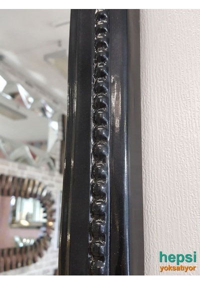 Matmazel Model Siyah Renk Varaklı Boy Aynası Siyah