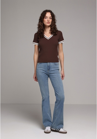 Colin's Colins Slim Fit V Yaka Düz Kadın Kahverengi Kısa Kol Tişört Cl1080062 Q1.v1 Brw Colin's Colins Slim Fit V Yaka Düz Kadın Kahverengi Kısa Kol Tişört Cl1080062 Q1.v1 Brw