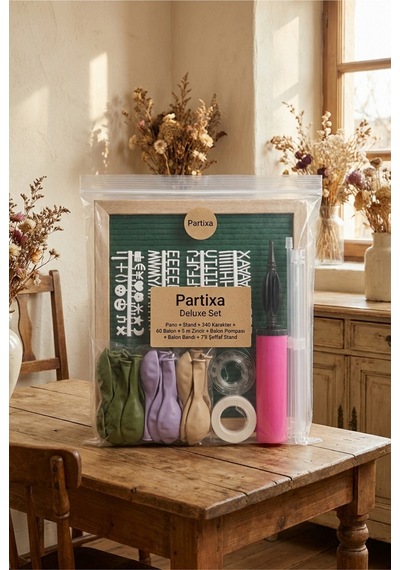 Kır Çiçeği Temalı Doğum Günü Süsleme Deluxe Set Koyu Yeşil Keçe Yazı Panosu Standlı Balon Zincirli 7li Şeffaf Balon Standlı Cottagecore Seti 3+ Yaş