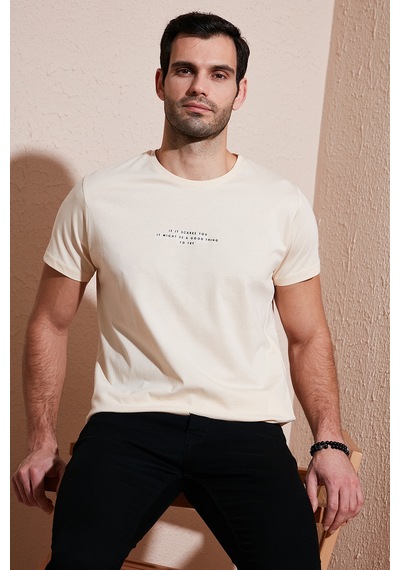 Buratti Pamuklu Slim Fit Bisiklet Yaka Erkek T Shirt 541Ifit Bej Buratti Pamuklu Slim Fit Bisiklet Yaka Erkek T Shirt 541Ifit Bej