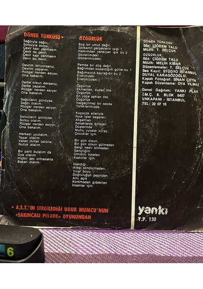 Timur Selçuk Orkestra Ve Korosu - Dönek Türküsü / Özgürlük - Yankı Plak 45'lik